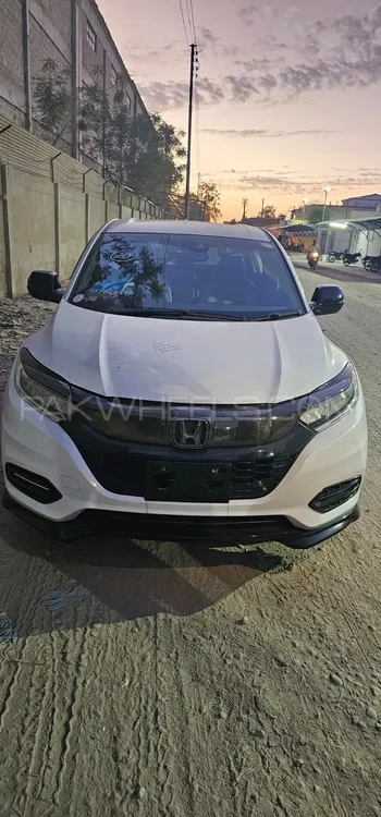 Honda Vezel 2019 for Sale in Peshawar Image-1