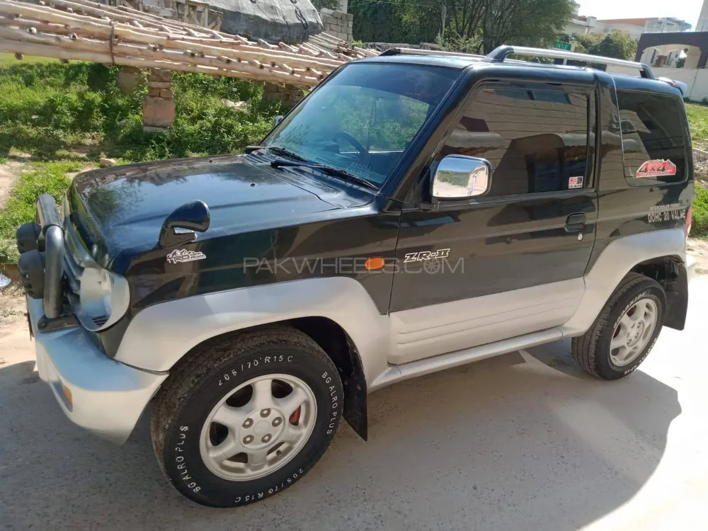 Mitsubishi Pajero Junior 1996 for Sale in Islamabad Image-1