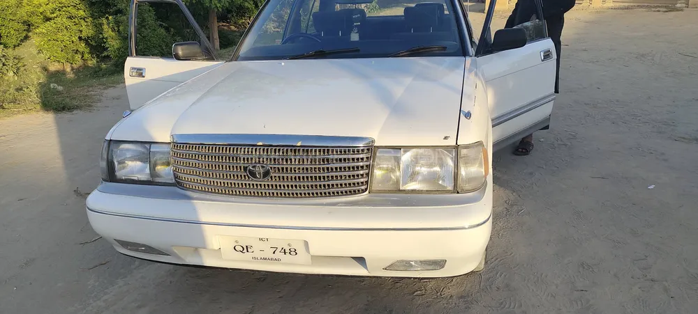 Toyota Crown 1992 for Sale in Bannu Image-1