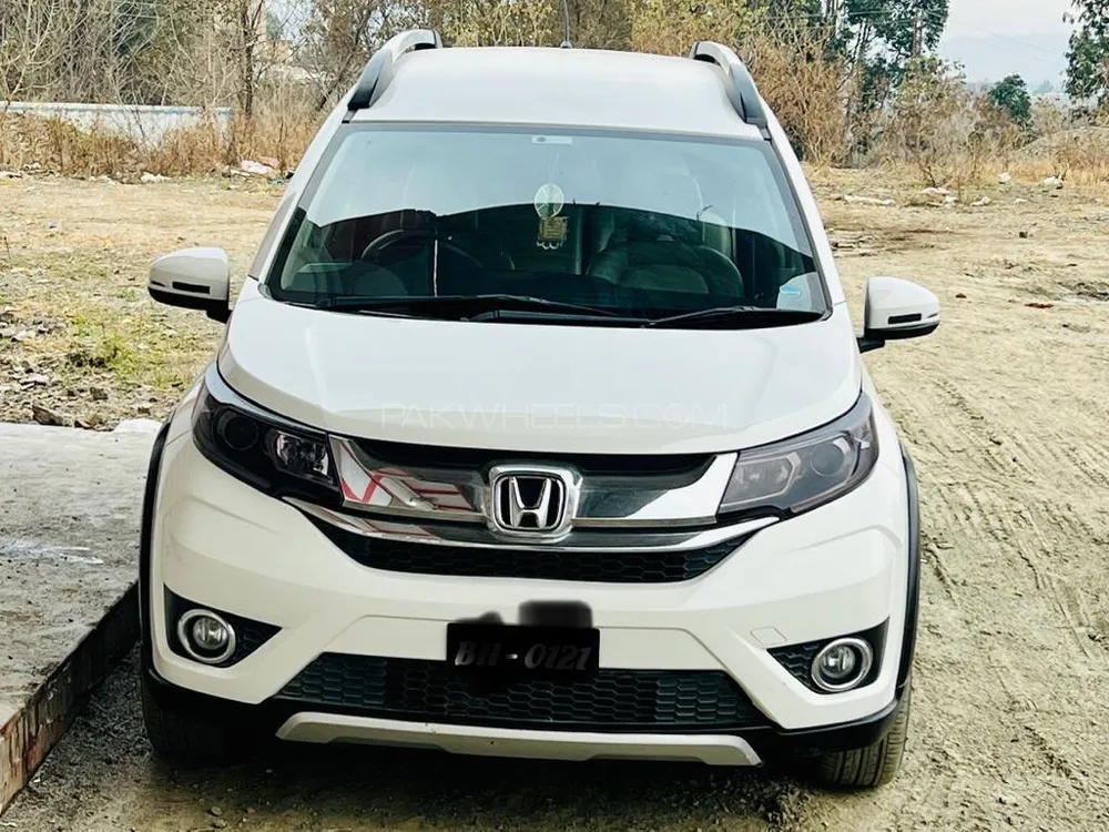 Honda BR-V 2018 for Sale in Abbottabad Image-1