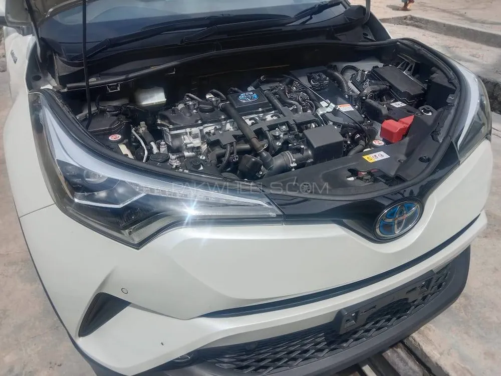 Toyota C-HR 2018 for sale in Nowshera