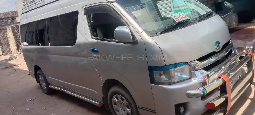 Toyota Hiace 2018 for Sale in Faisalabad Image-1