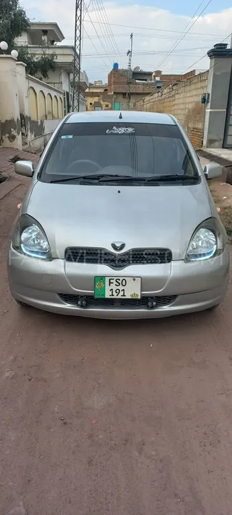 Toyota Vitz 2000 for Sale in Chakwal Image-1