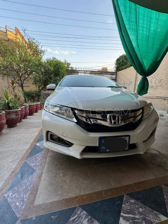 Honda Grace Hybrid 2015 for Sale in Gujrat Image-1