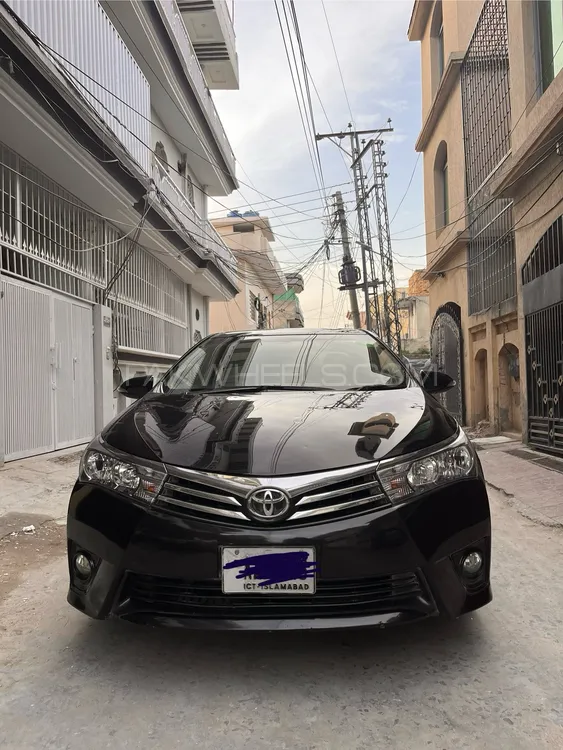 Toyota Corolla 2016 for Sale in Islamabad Image-1