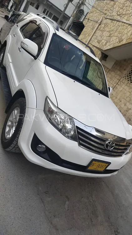 Toyota Fortuner 2016 for Sale in Karachi Image-1