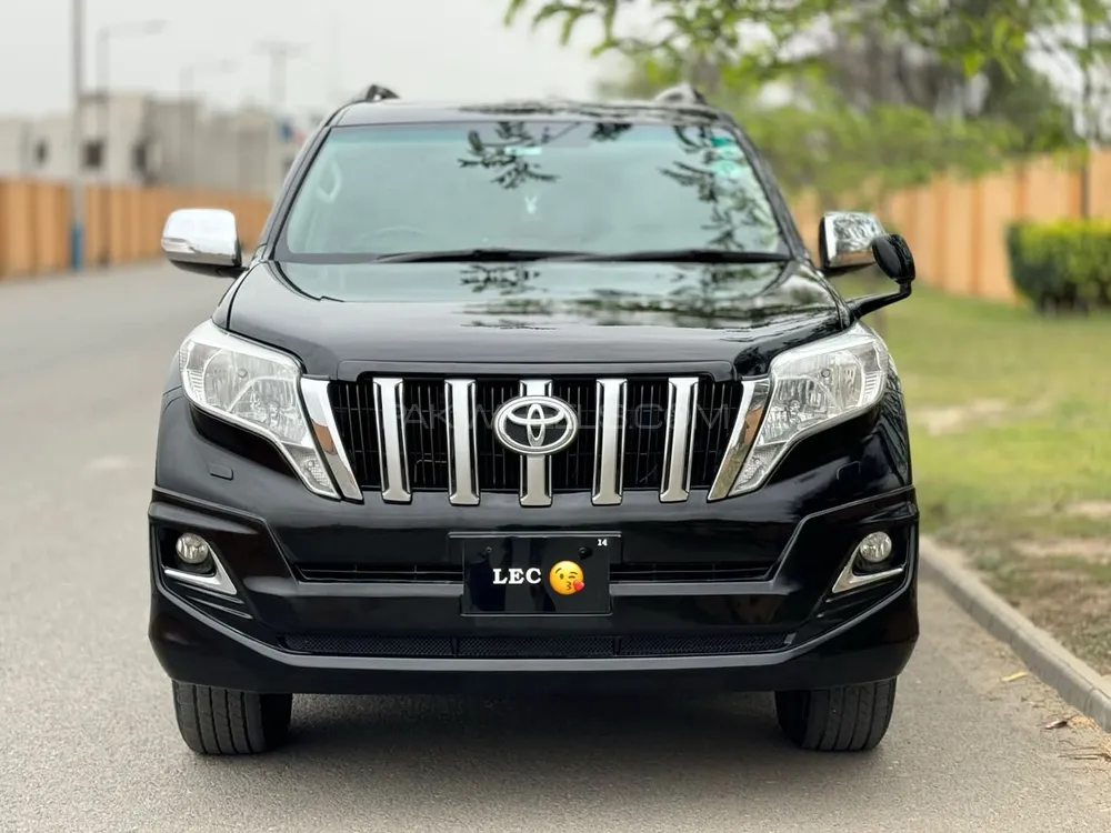 Toyota Prado 2009 for Sale in Jhang Image-1