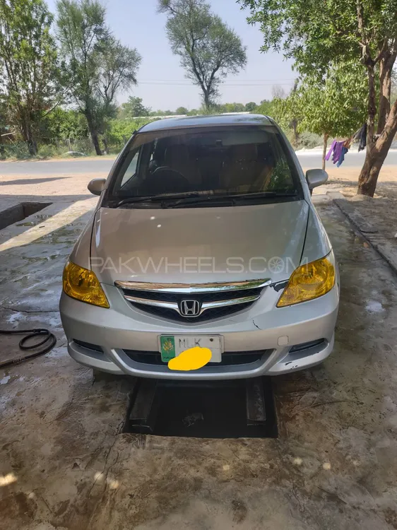 Honda City 2006 for Sale in Haroonabad Image-1