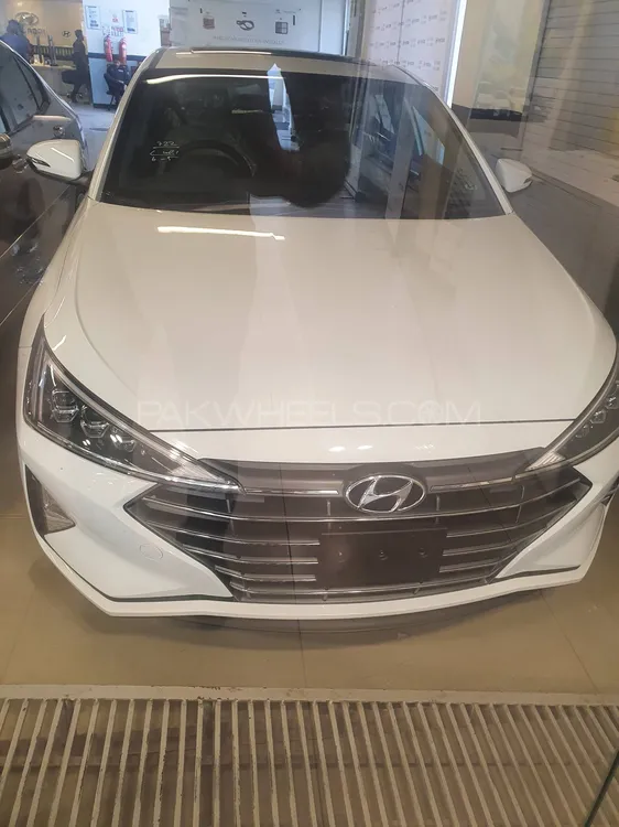 Hyundai Elantra 2024 for Sale in Lahore Image-1