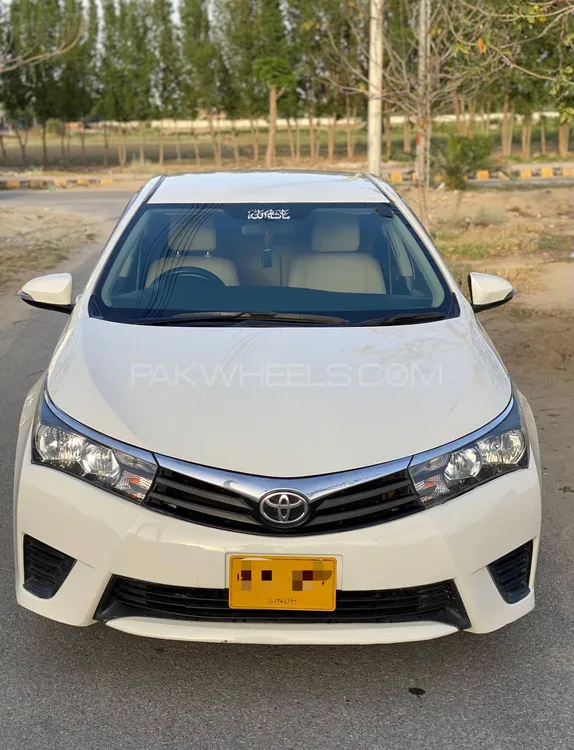 Toyota Corolla 2015 for Sale in Layyah Image-1