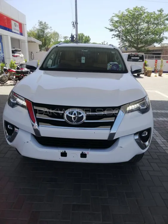 Toyota Fortuner 2019 for Sale in Gujrat Image-1