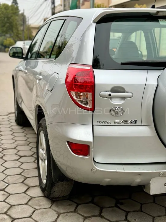 Toyota Rav4 2015 for sale in Islamabad
