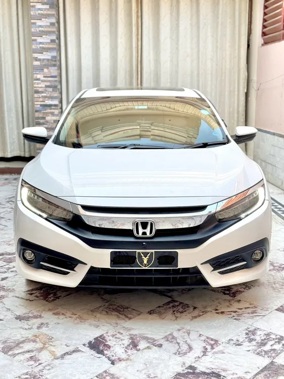 Honda Civic 2021 for Sale in Mardan Image-1