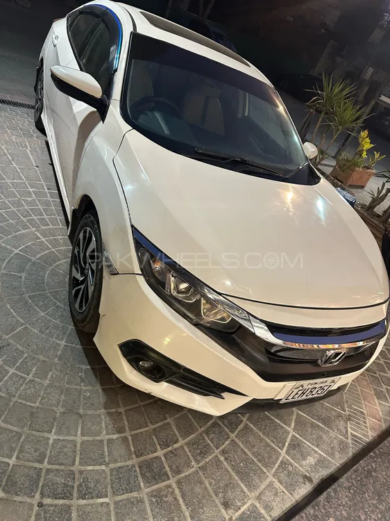 Honda Civic 2016 for Sale in Lahore Image-1