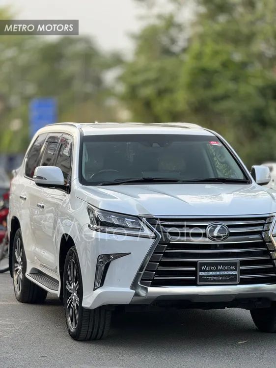 Lexus LX Series 2018 for sale in Lahore
