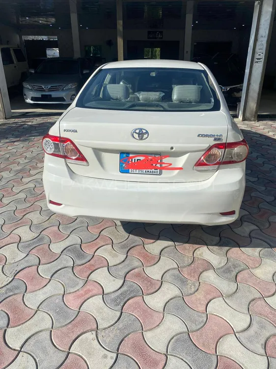 Toyota Corolla 2011 for Sale in Attock Image-1