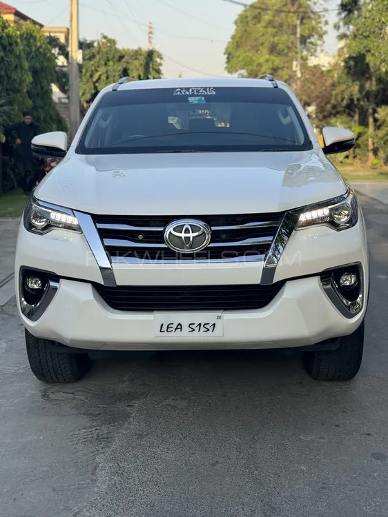 Toyota Fortuner 2020 for Sale in Gujranwala Image-1