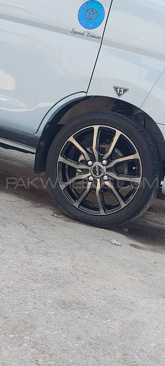 Toyota Pixis Epoch 2019 for Sale in Karachi Image-1