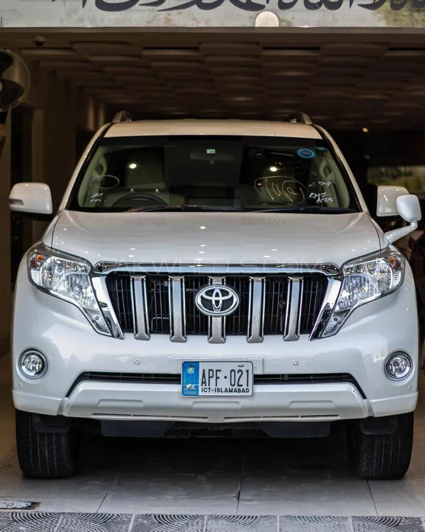 Toyota Prado 2016 for Sale in Islamabad Image-1