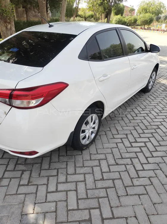 Toyota Yaris 2020 for Sale in Sukkur Image-1