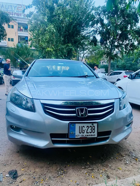 Honda Accord 2012 for Sale in Islamabad Image-1