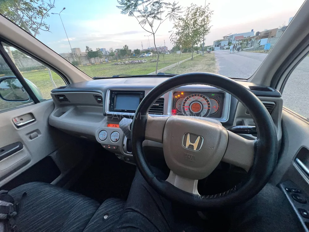 Honda Life 2011 for Sale in Islamabad Image-1