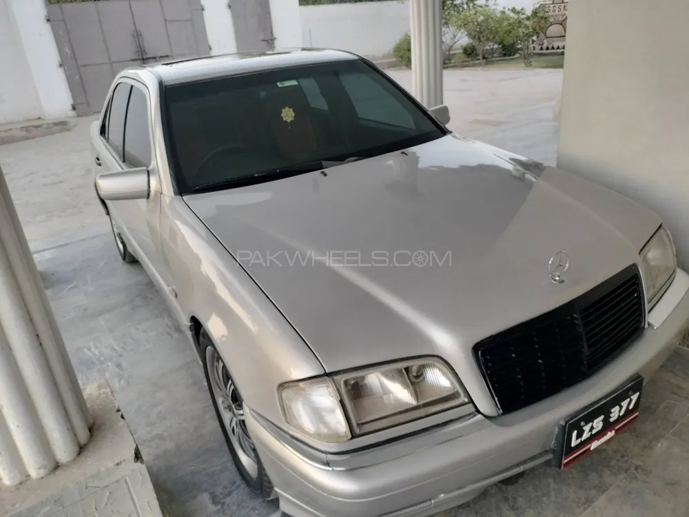 Mercedes Benz C Class 1998 for Sale in Rahim Yar Khan Image-1