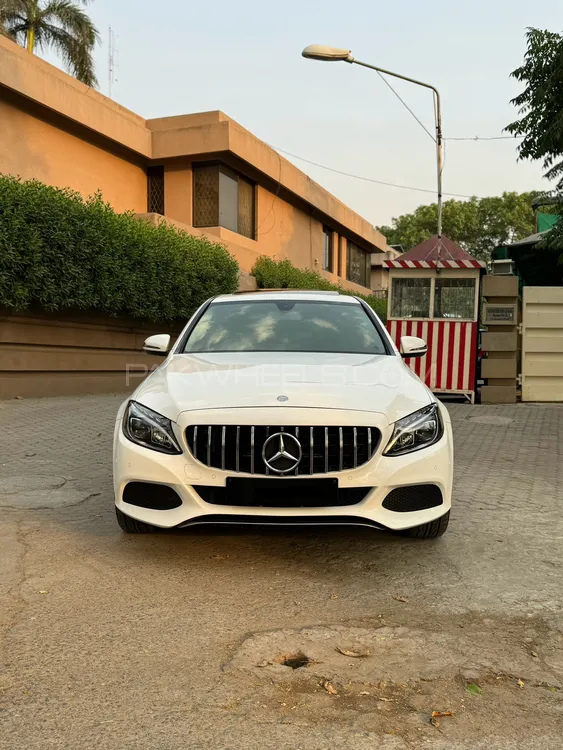 Mercedes Benz C Class 2017 for Sale in Lahore Image-1