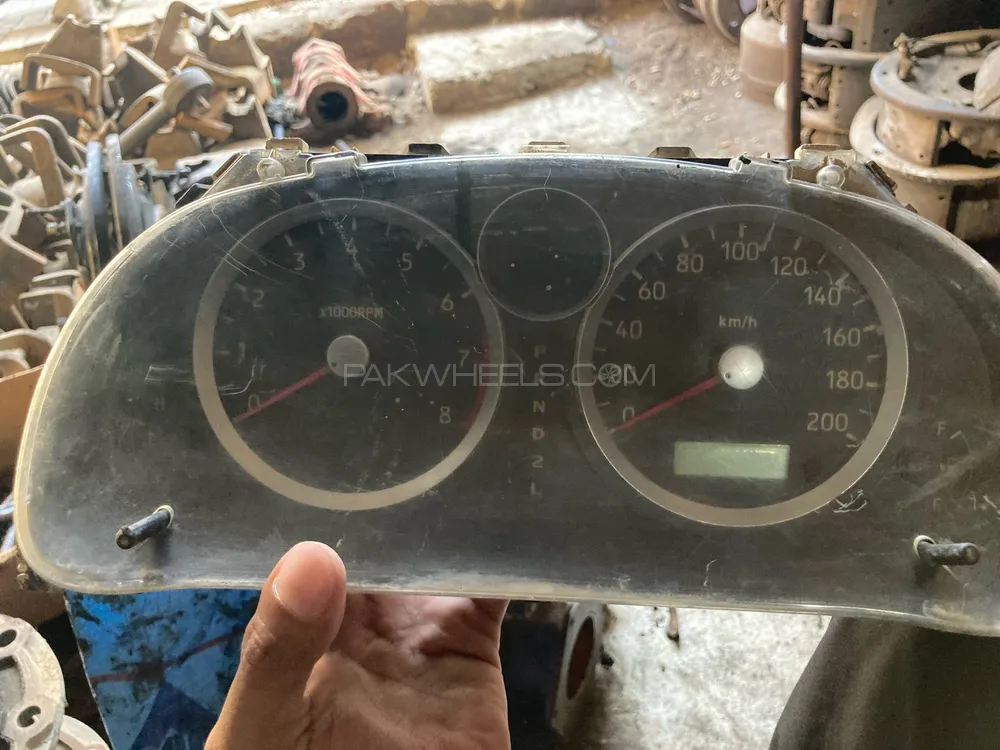 Suzuki Liana Automatic Speed o meter Image-1