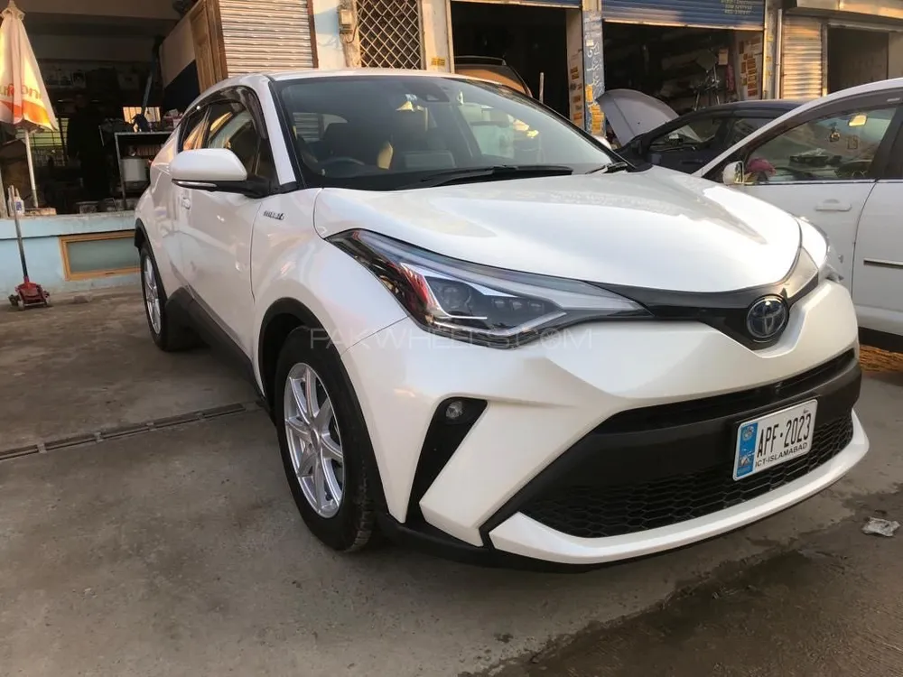 Toyota C-HR 2021 for Sale in Faisalabad Image-1