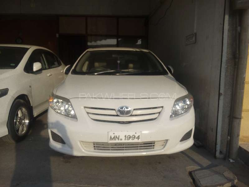 Toyota Corolla 2010 for Sale in Multan Image-1