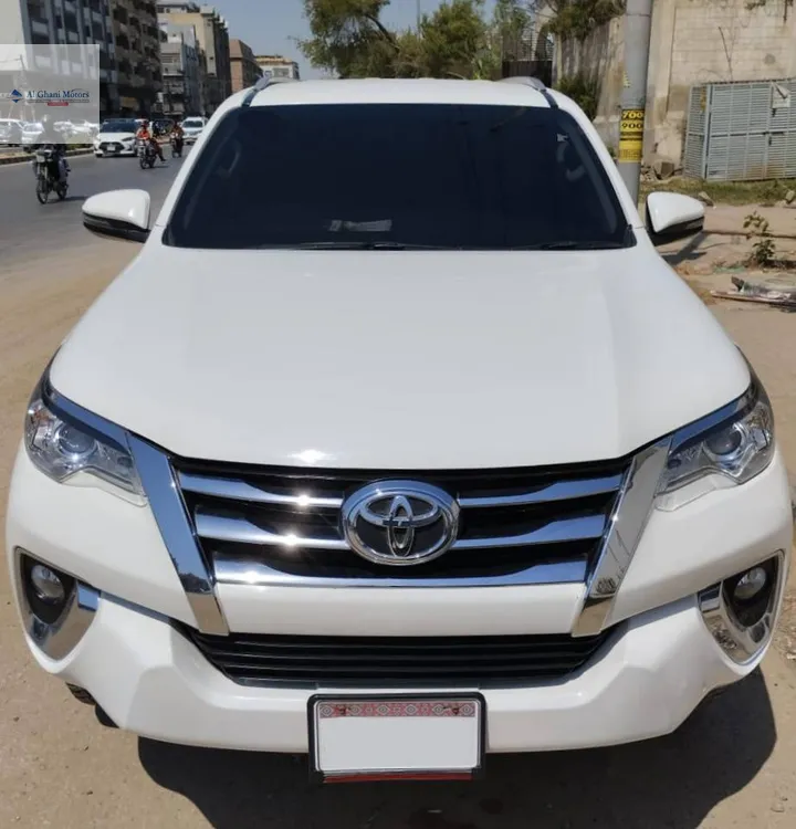 Toyota Fortuner 2021 for sale in Karachi