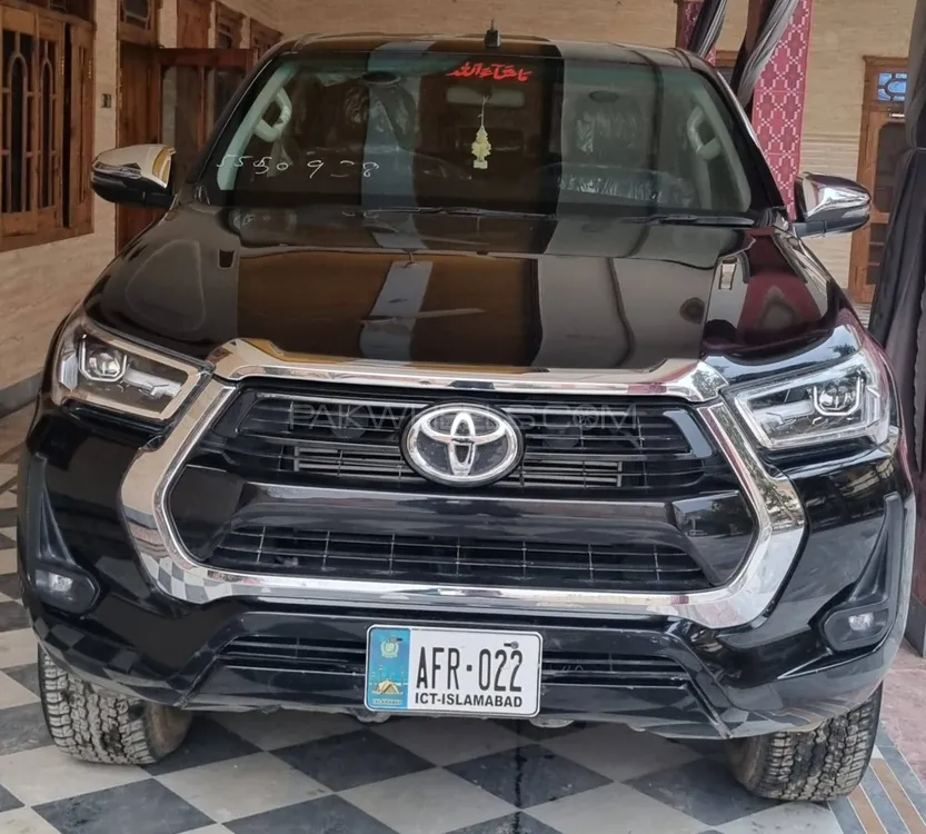 Toyota Hilux 2022 for Sale in Mardan Image-1