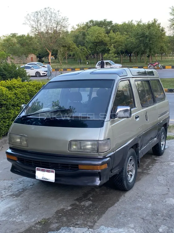 Toyota Town Ace 1985 for sale in Islamabad