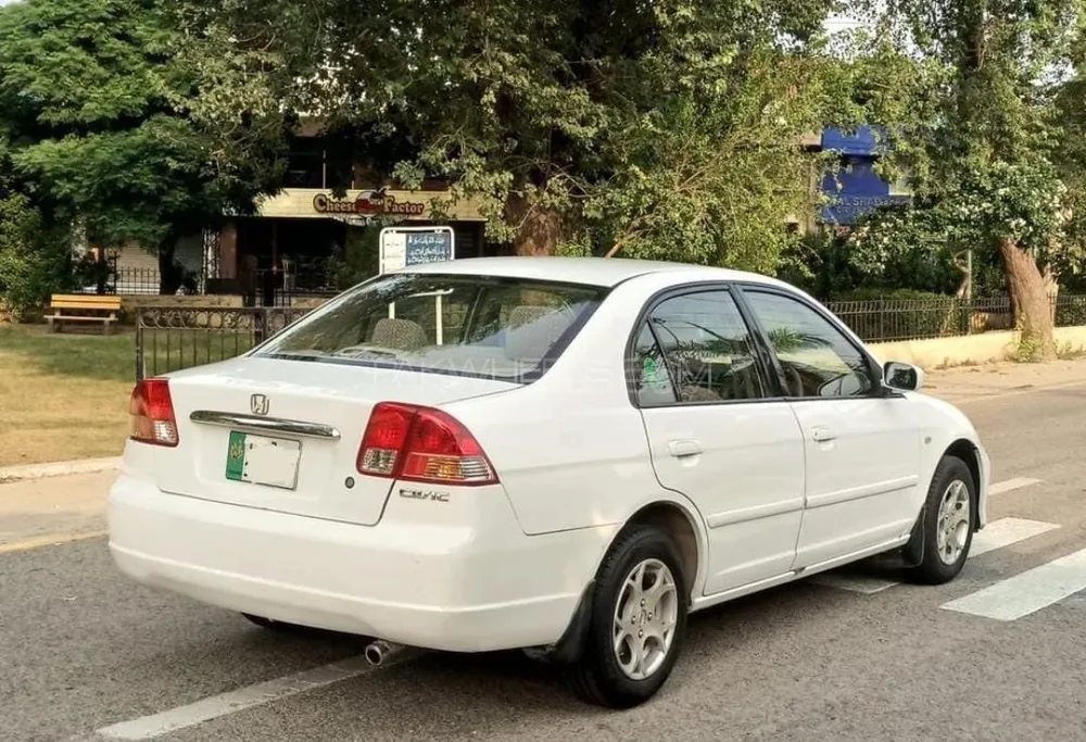 Honda Civic 2004 for Sale in Sialkot Image-1