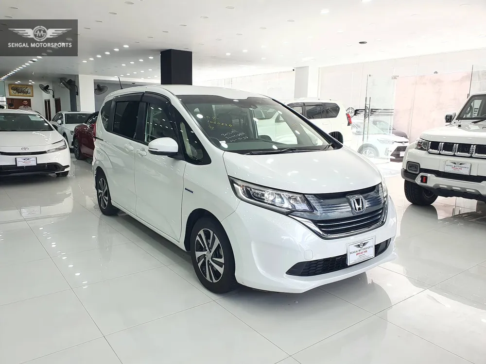 Honda Freed 2018 for Sale in Islamabad Image-1