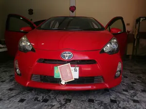 Toyota Aqua G 2012 for Sale