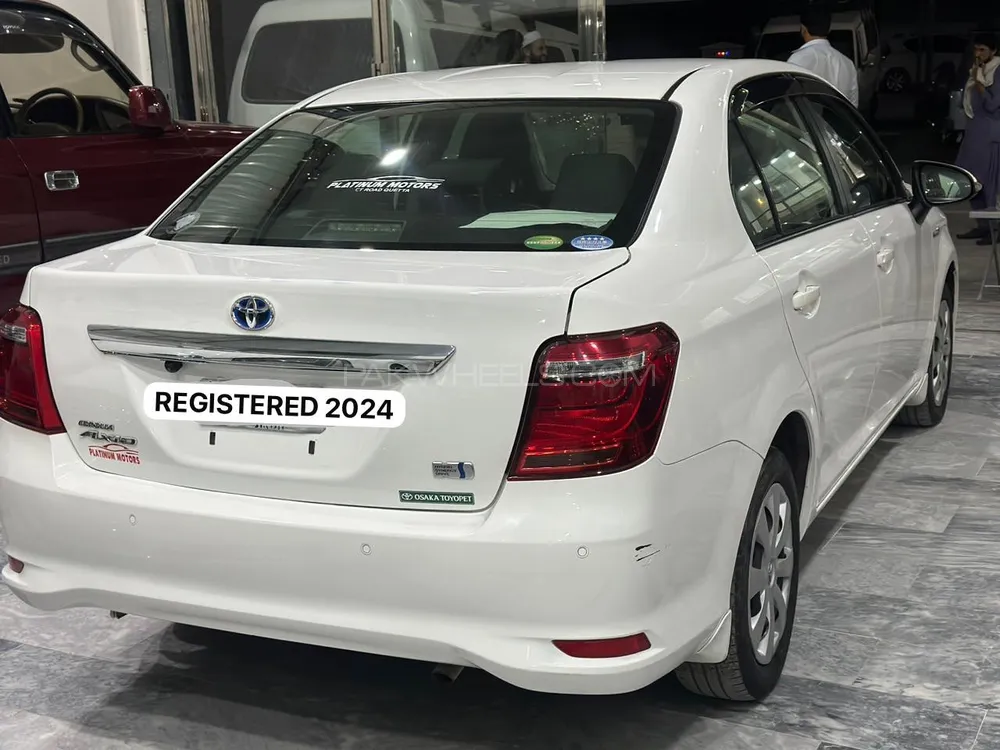 Toyota Corolla Axio 2020 for Sale in Quetta Image-1