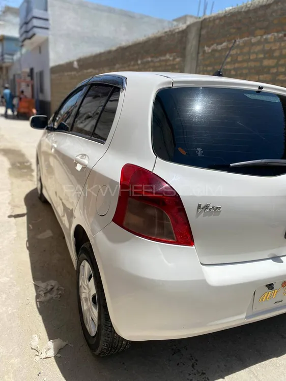 Toyota Vitz 2006 for Sale in Nowshera Image-1
