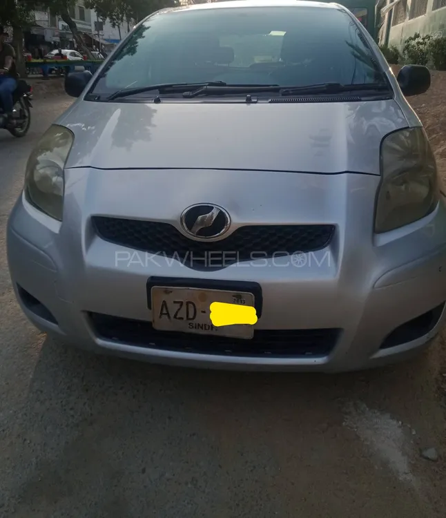 Toyota Vitz 2009 for sale in Karachi