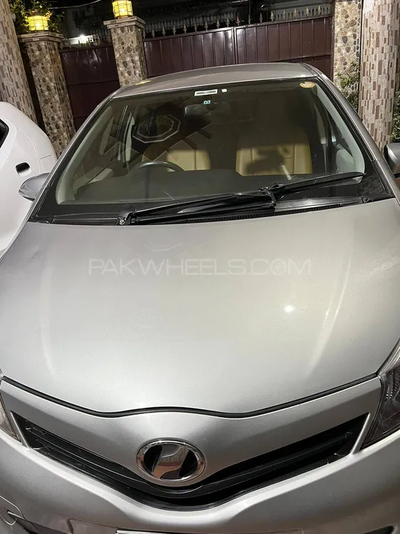 Toyota Vitz 2013 for sale in Multan