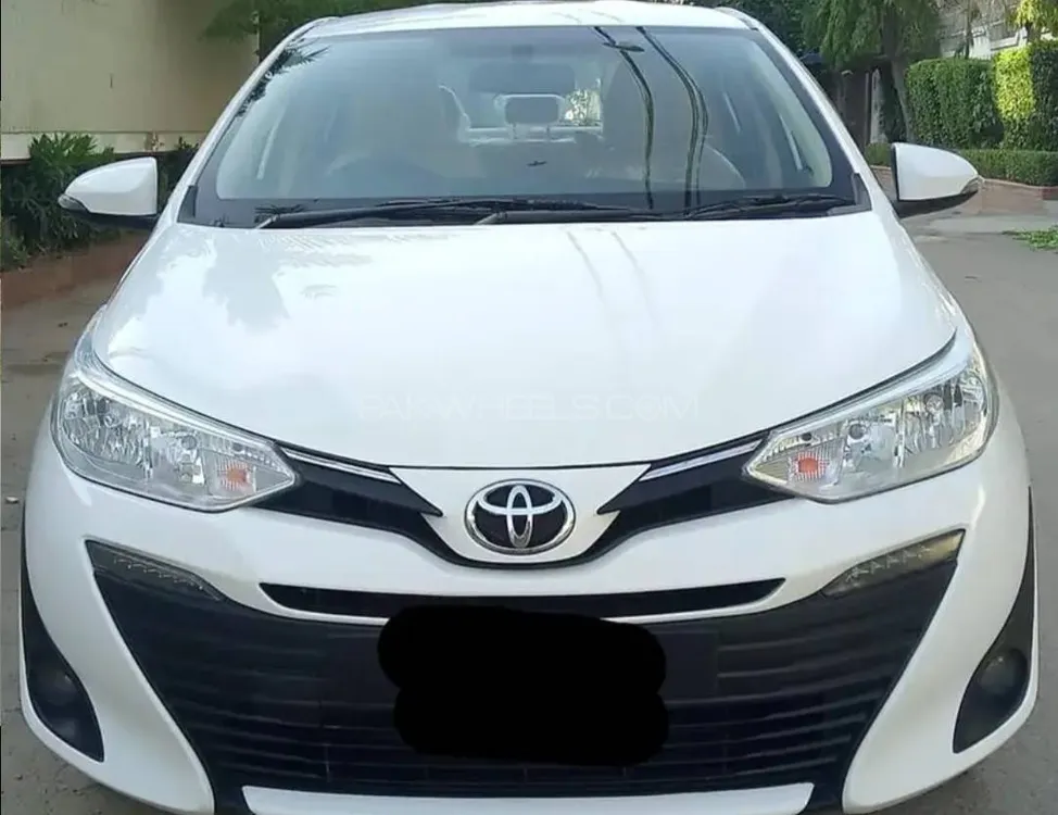 Toyota Yaris 2020 for Sale in Shorkot Image-1