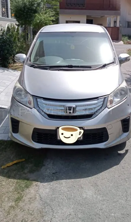 Honda Freed 2018 for Sale in Lahore Image-1