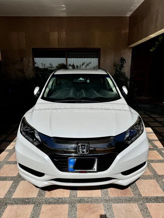 Honda Vezel 2016 for Sale in Rawalpindi Image-1