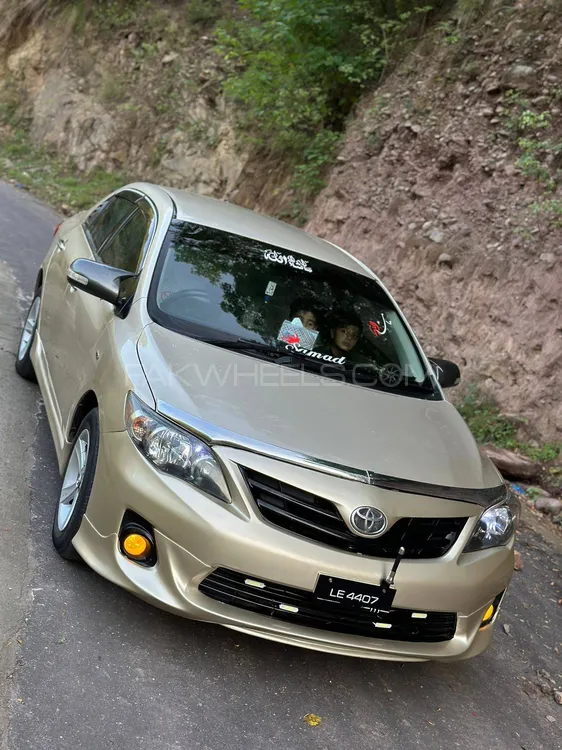 Toyota Corolla 2011 for Sale in Kashmir Image-1