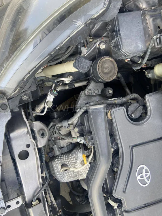 Toyota Vitz 2015 for Sale in Lakki marwat Image-1