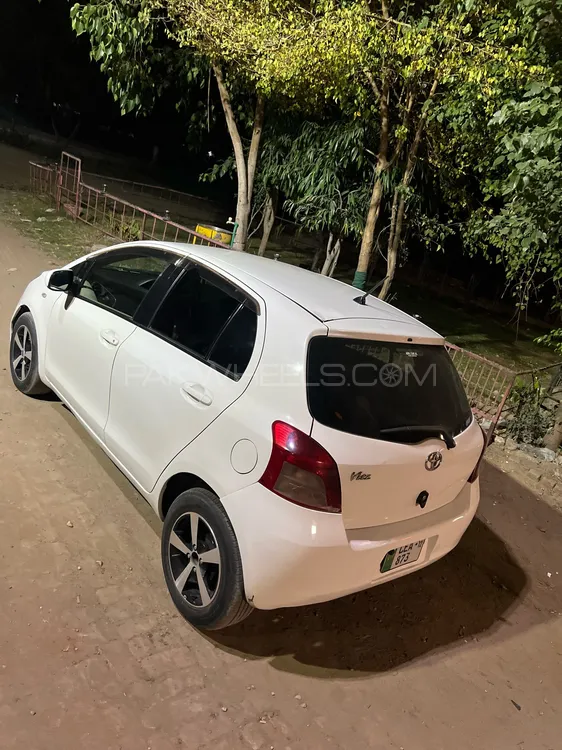 Toyota Vitz 2007 for Sale in Rahwali Image-1