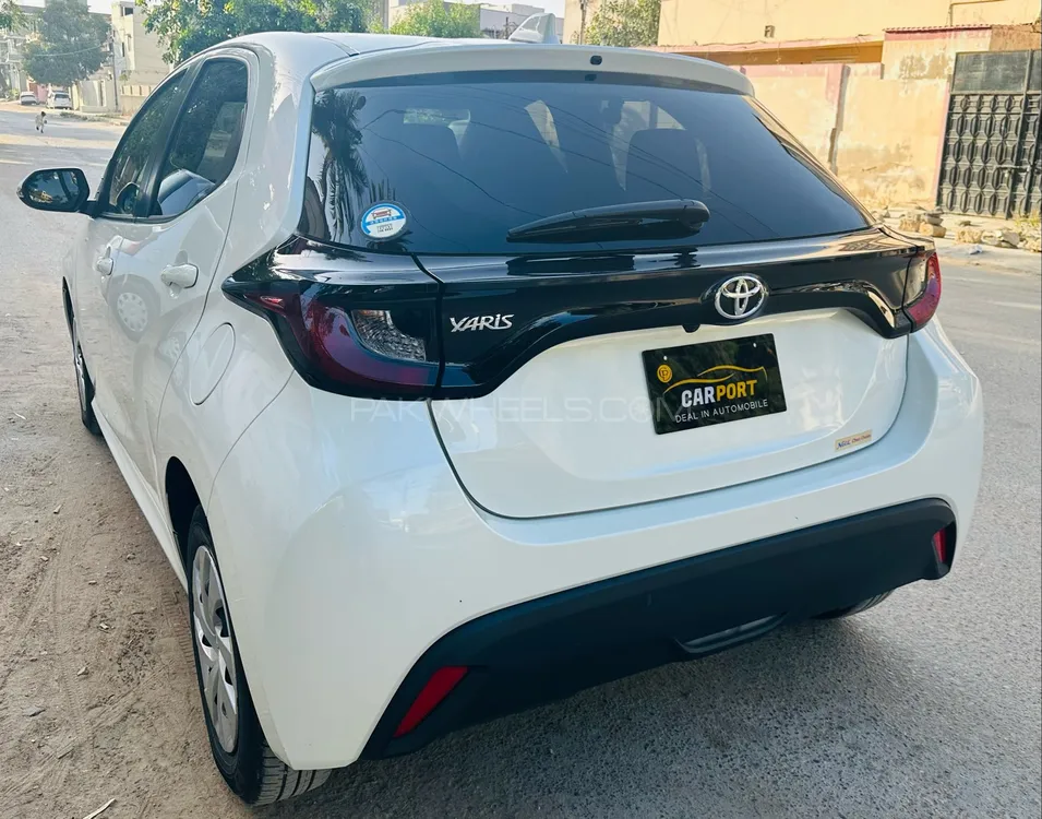 Toyota Yaris Hatchback 2021 for Sale in Karachi Toyota Yaris Hatchback 2021 for Sale in Karachi Image-3