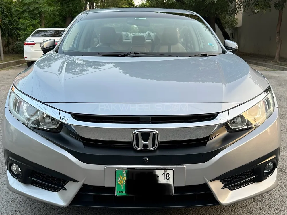 Honda Civic 2018 for Sale in Lahore Image-1