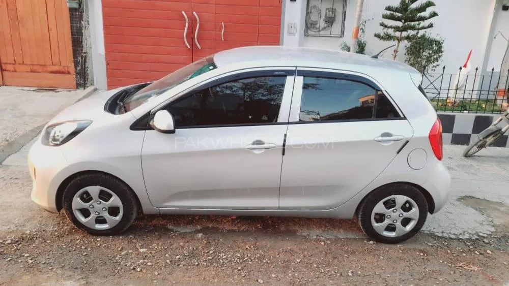 KIA Picanto 2022 for Sale in Karachi Image-1